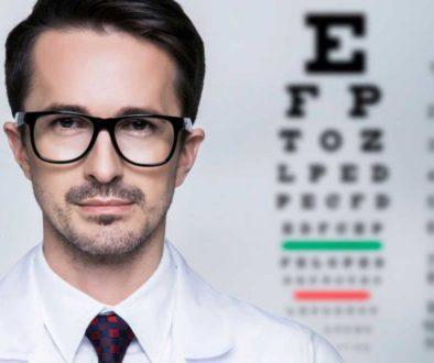 Optometrist vs Ophthalmologist: Understanding the Differences